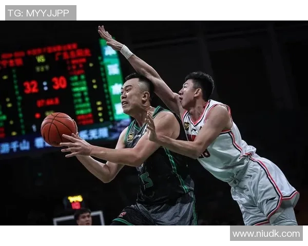 韩德君退役战砍5分17篮板,辽宁负四川